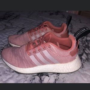 Women’s Adidas NMD R1